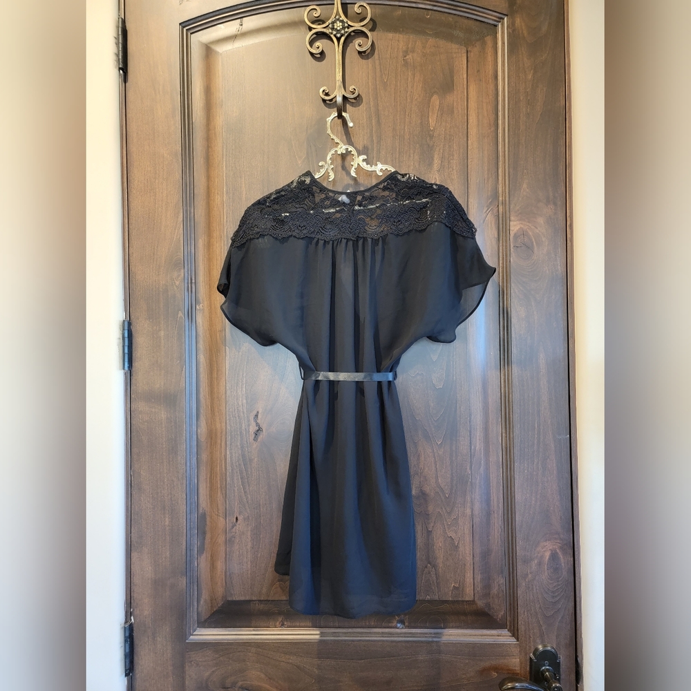 In Bloom Sheer Robe - Picture 5 of 5